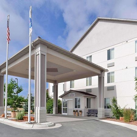Comfort Inn & Suites Riverton Exterior photo